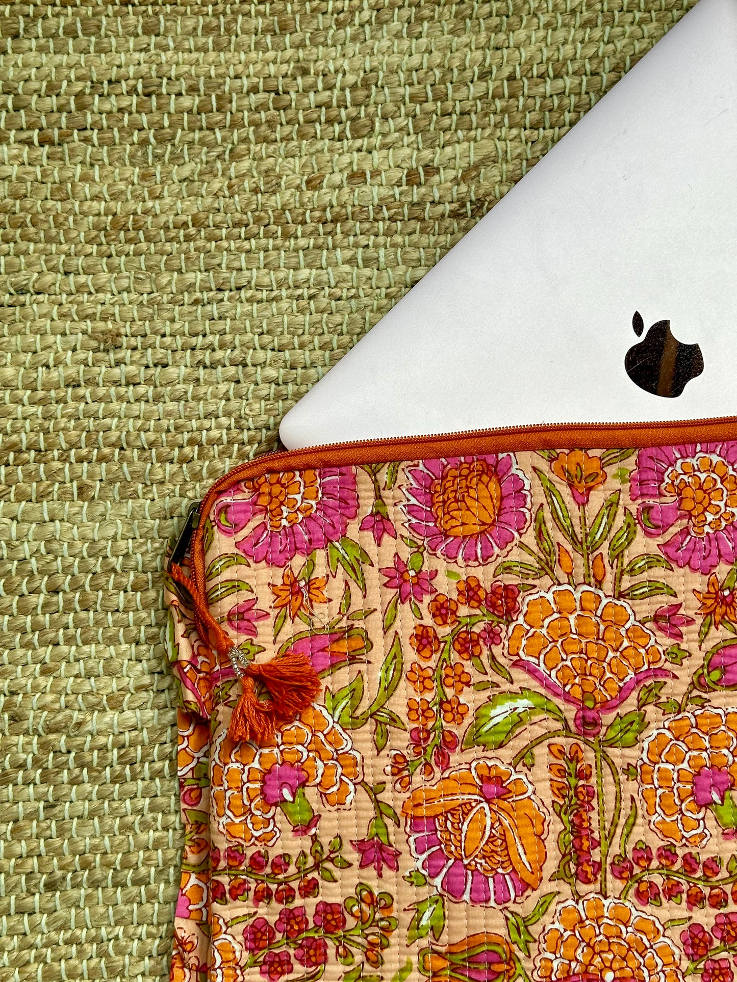 Laptop case - Flowers