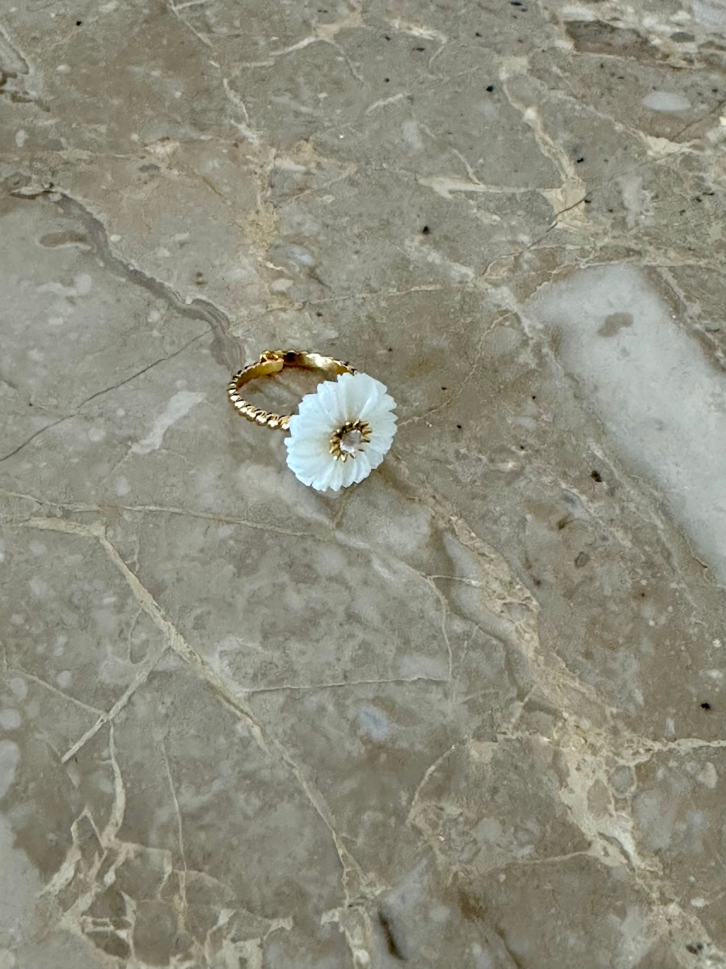 White flower ring