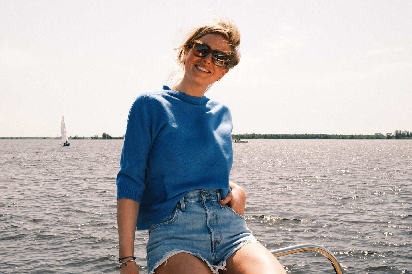 Blauw truitje 