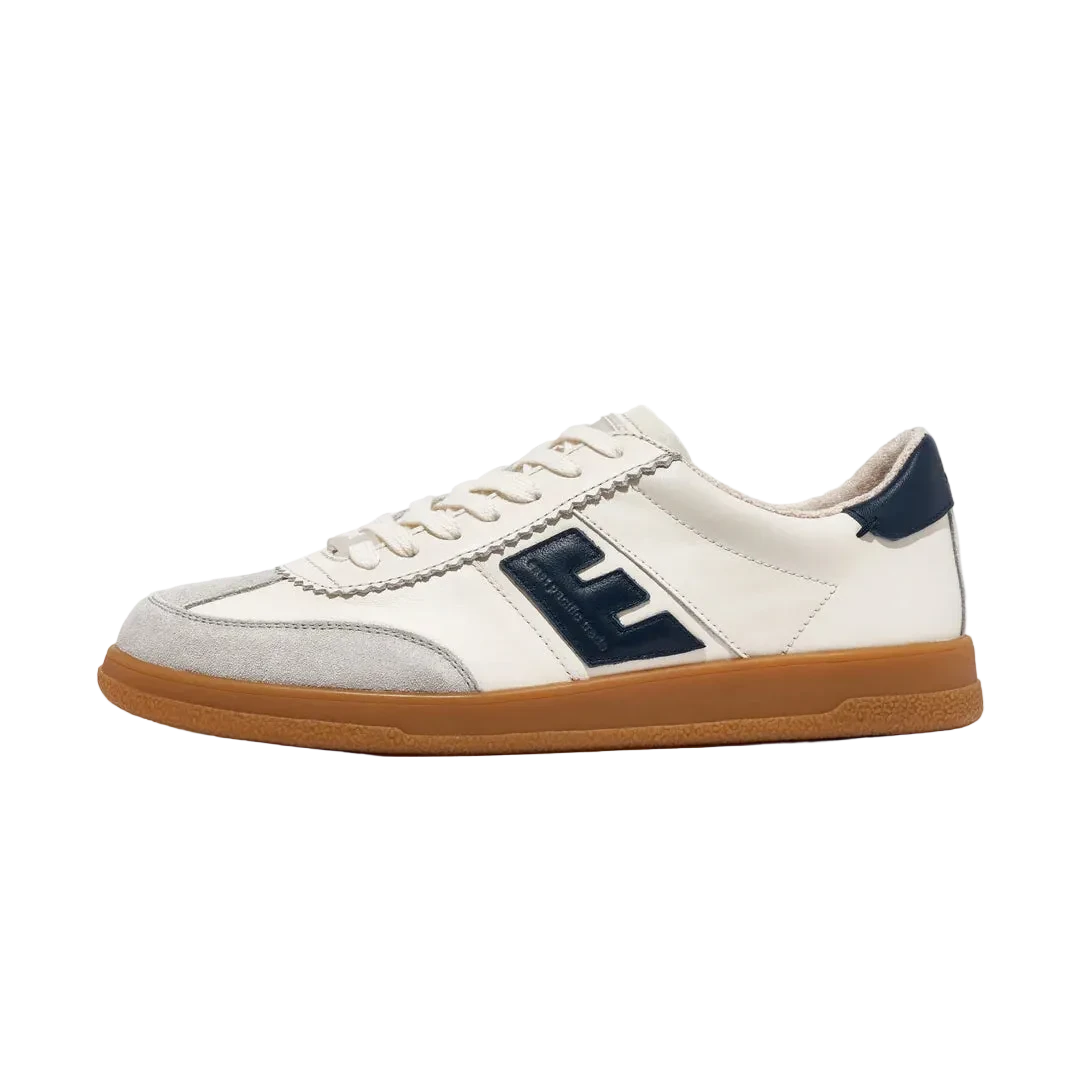 donker blauwe schoenen 