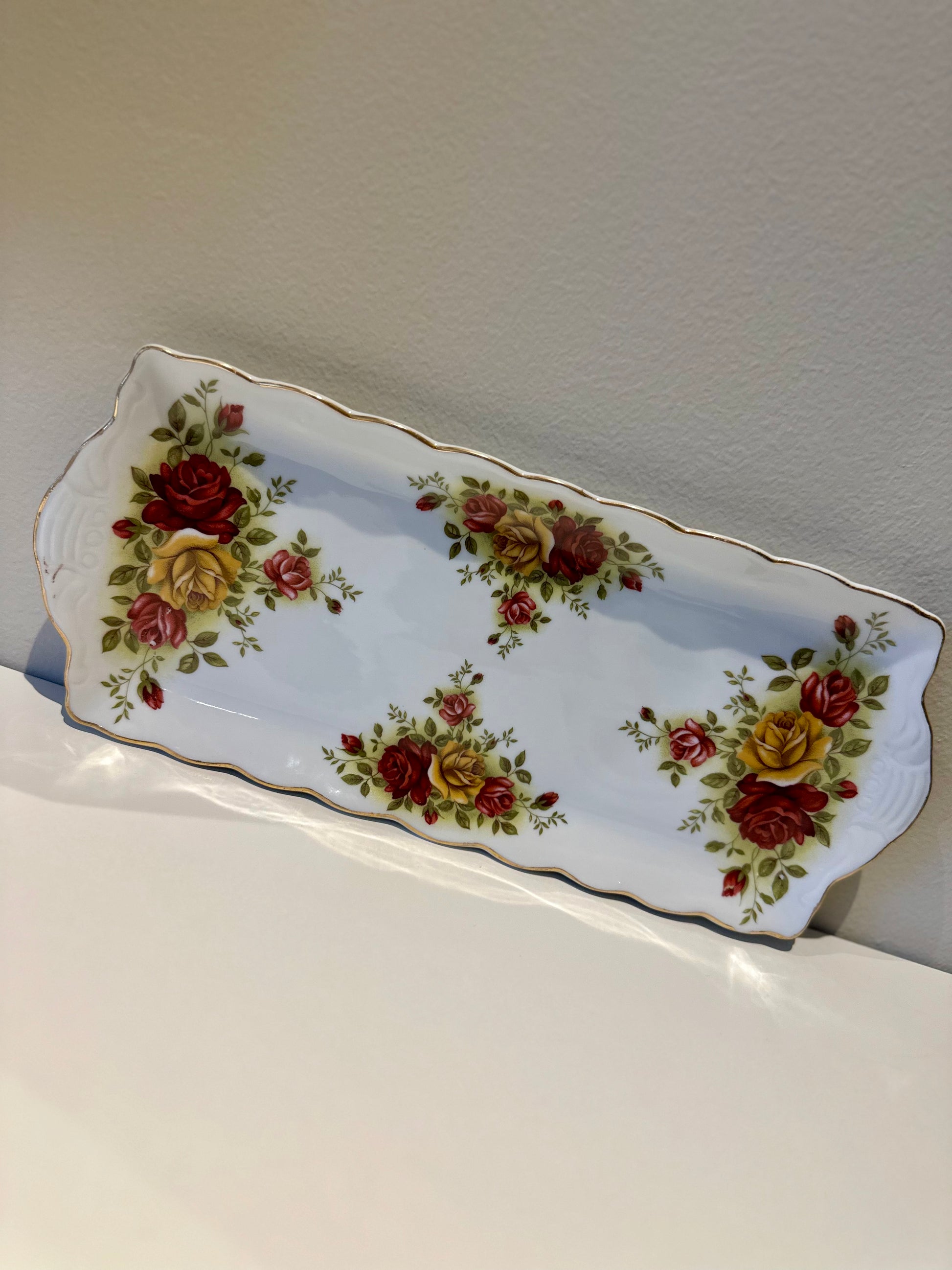 Vintage Tray Rose