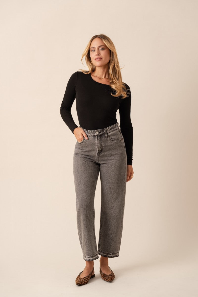 Tapered Jeans - Berry