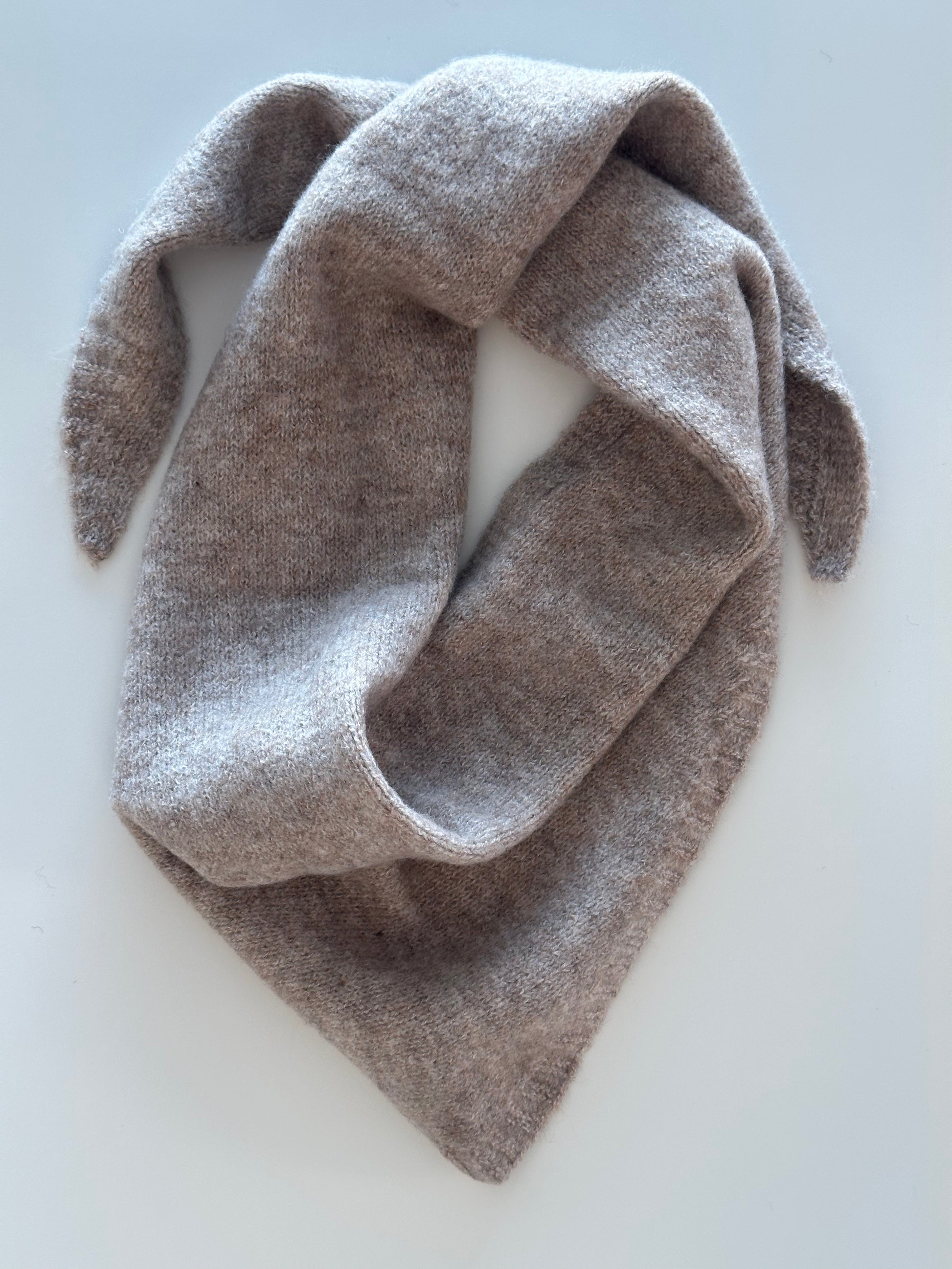 Gebreid Punt Sjaalte - Knit Point - Seyss